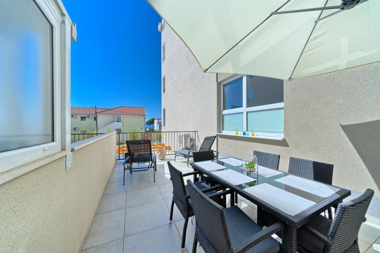 Terrace Apartment Danny Kaštela Zewnętrze zdjęcie
