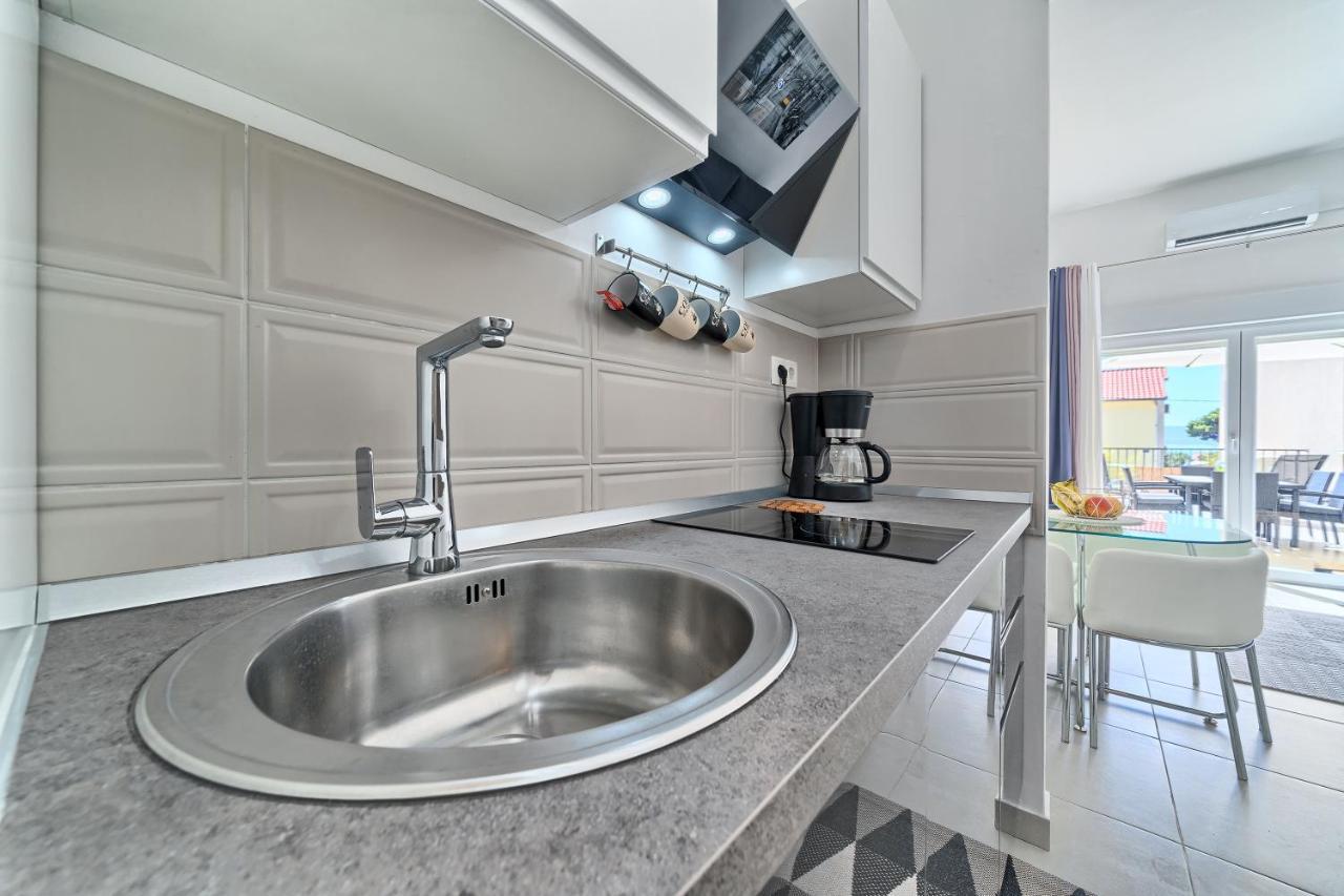 Terrace Apartment Danny Kaštela Zewnętrze zdjęcie