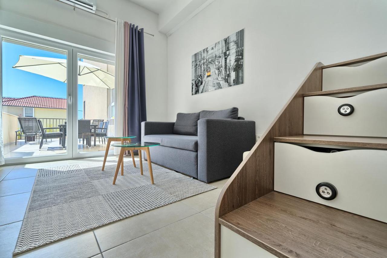 Terrace Apartment Danny Kaštela Zewnętrze zdjęcie